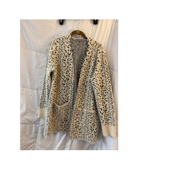 Evolution by Cyrus Cardigan - Picture 1 of 5